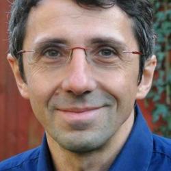 Professor Roberto  Maiolino